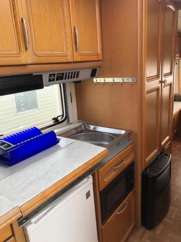 Отель Mobilheimy Camp Dlouha Mile Рожмитал-под-Тршемшинем Экстерьер фото